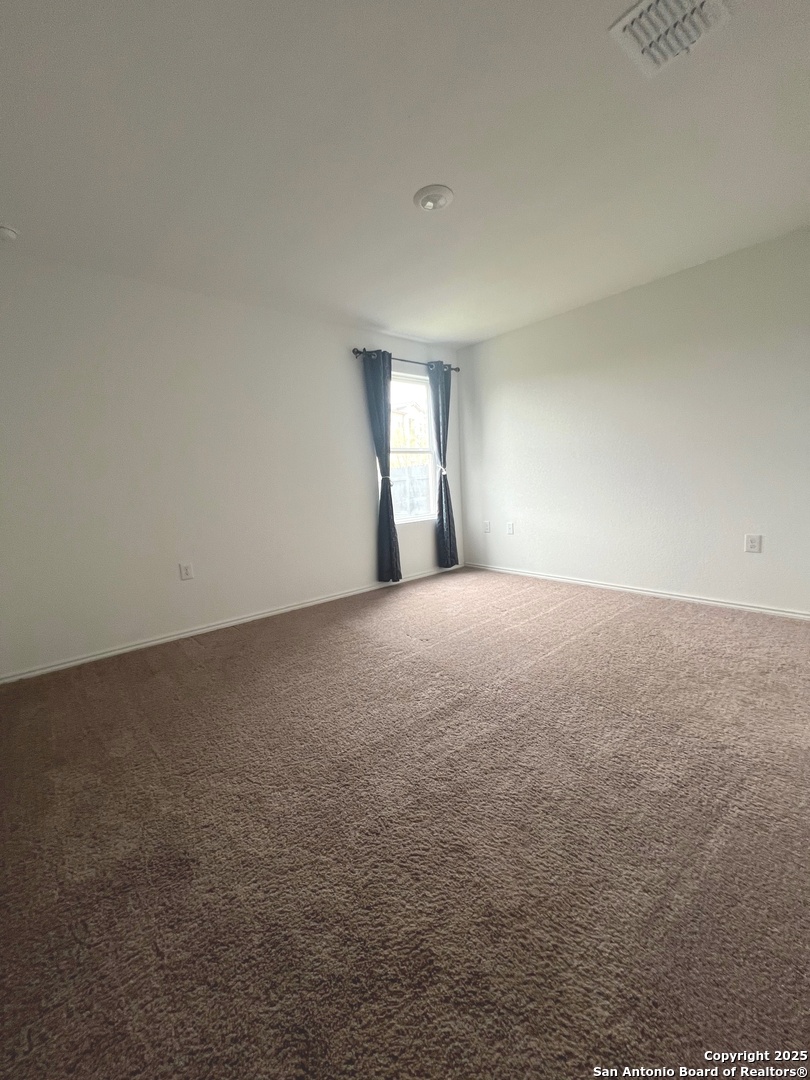 property viewer photo 10