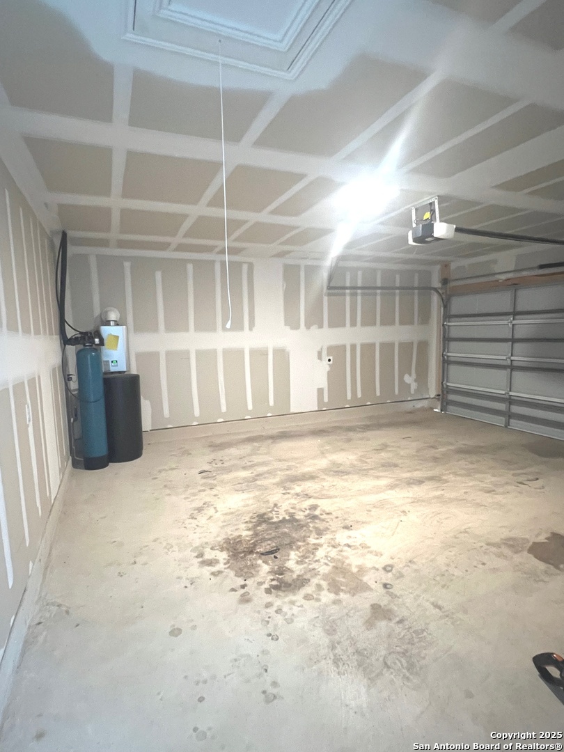 property viewer photo 13