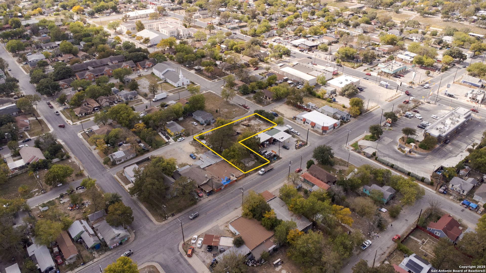 main property photo 4