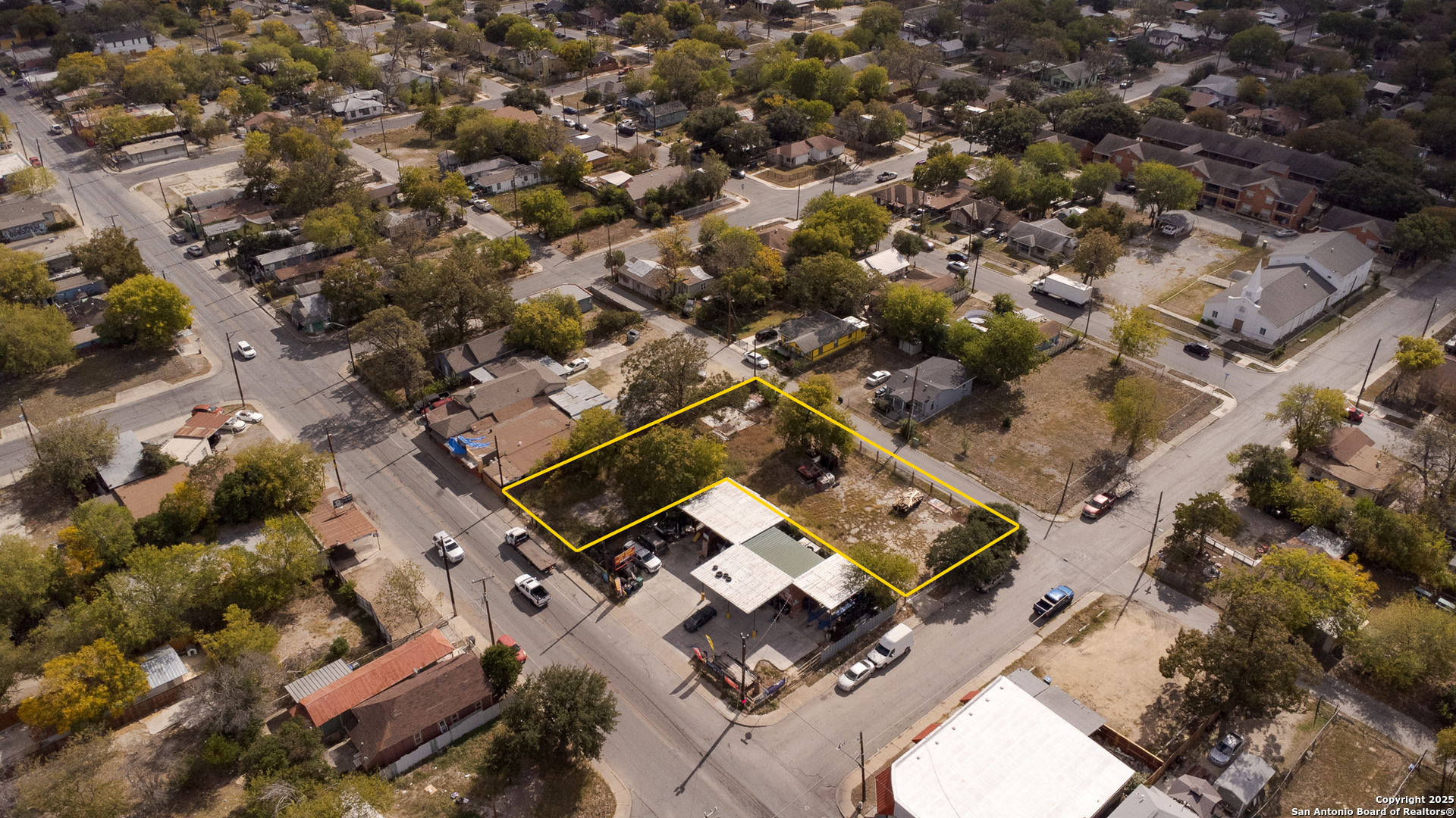 main property photo 8