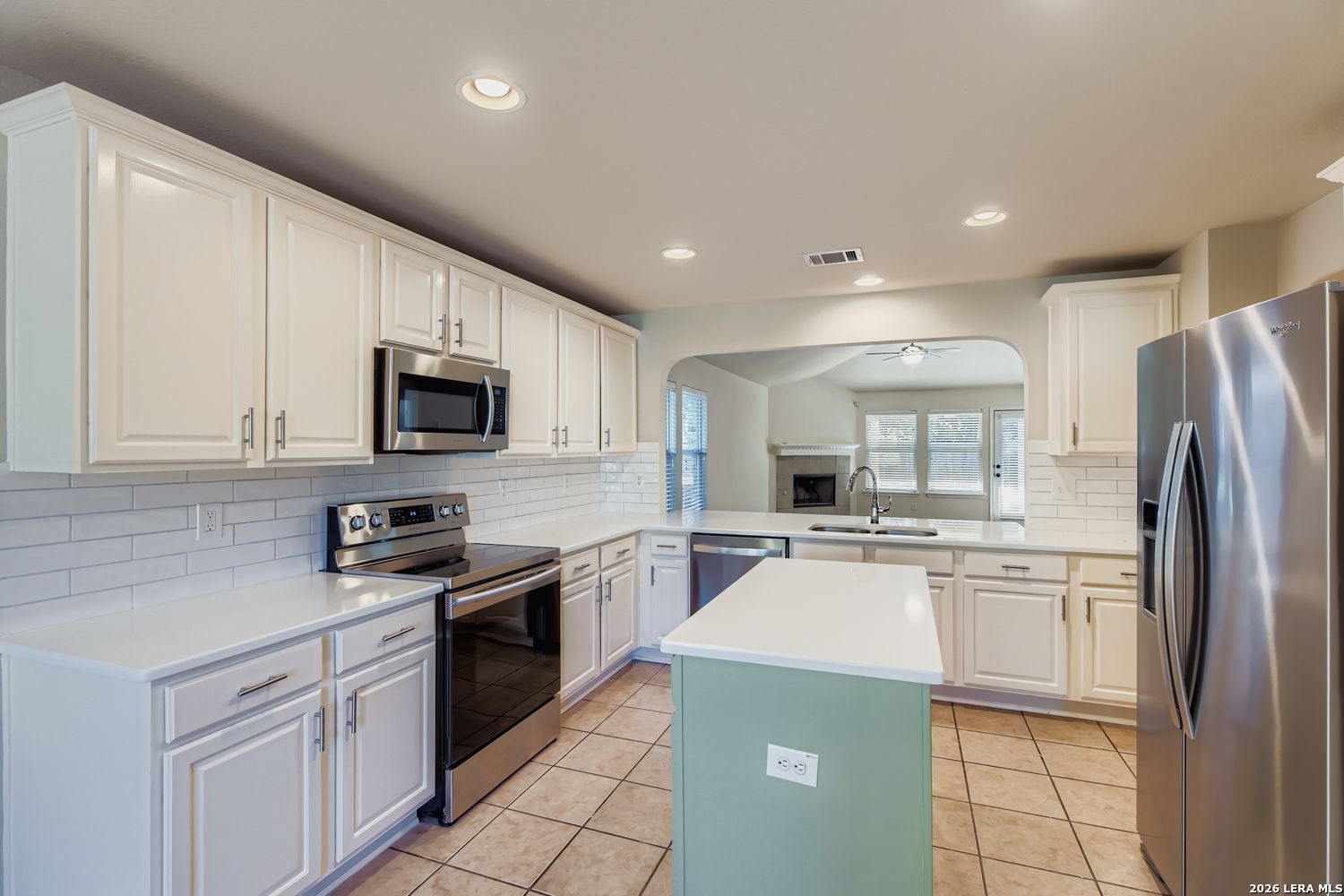 property viewer photo 12