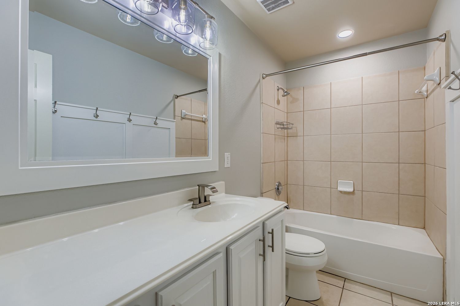 property viewer photo 21
