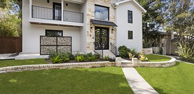 image of property with 4 Bed | 3 Bath | 3,300 Sqft