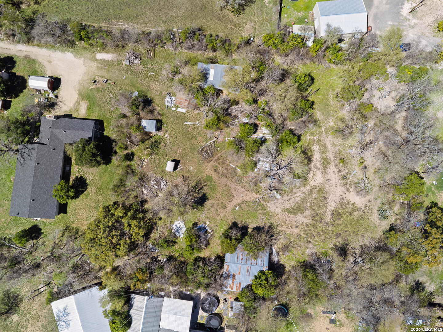 main property photo 23