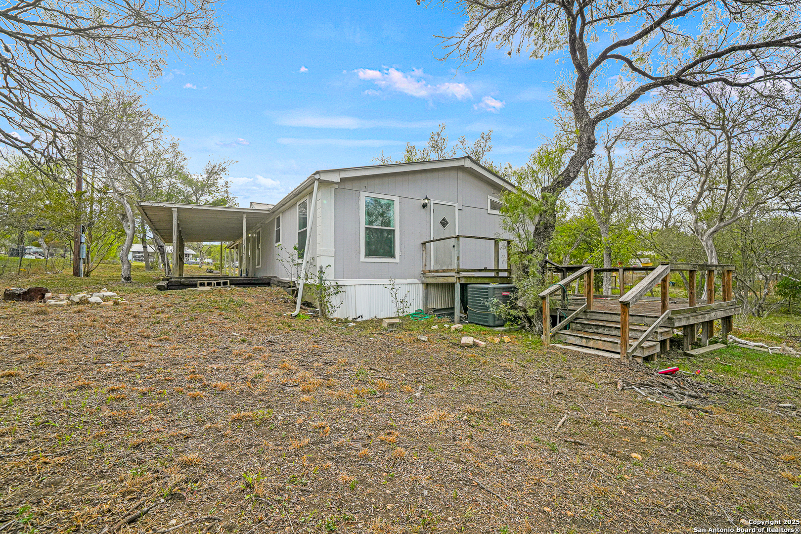 main property photo 4