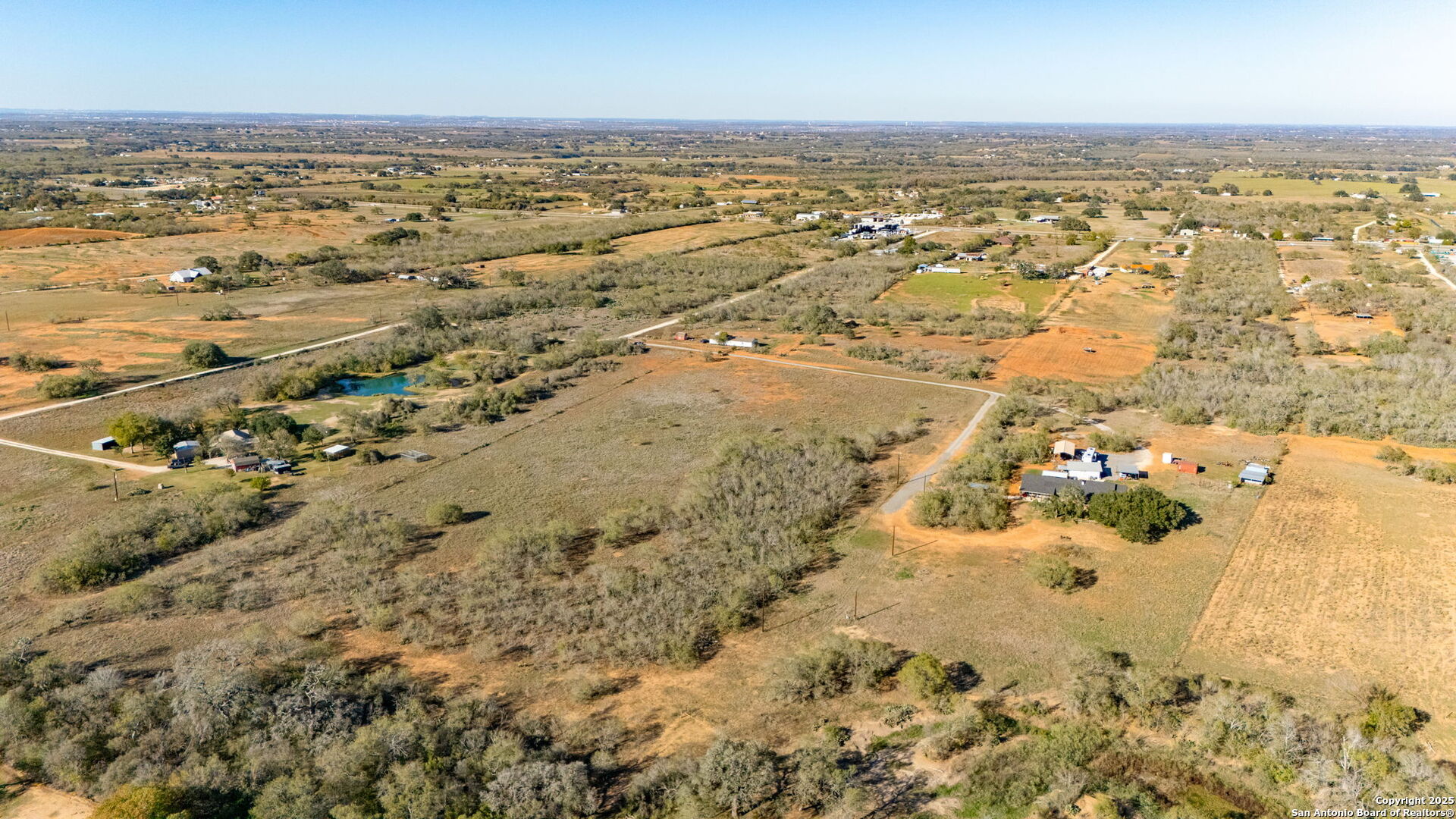 main property photo 8