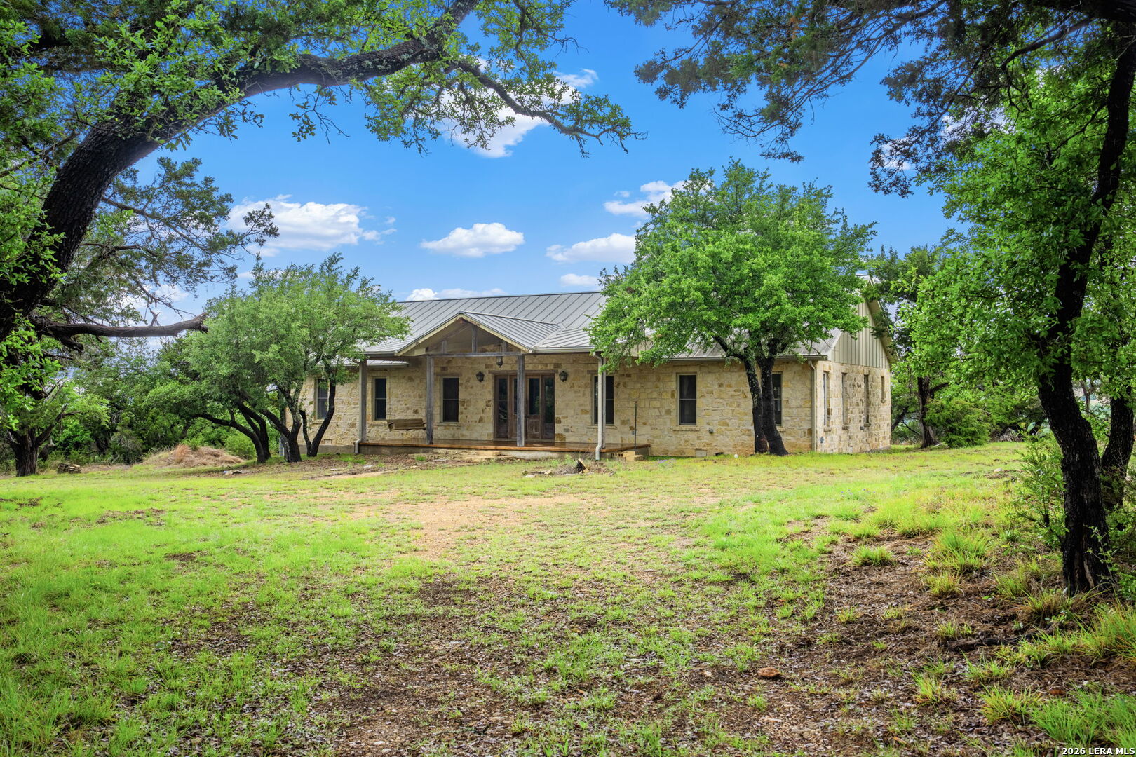 main property photo 25