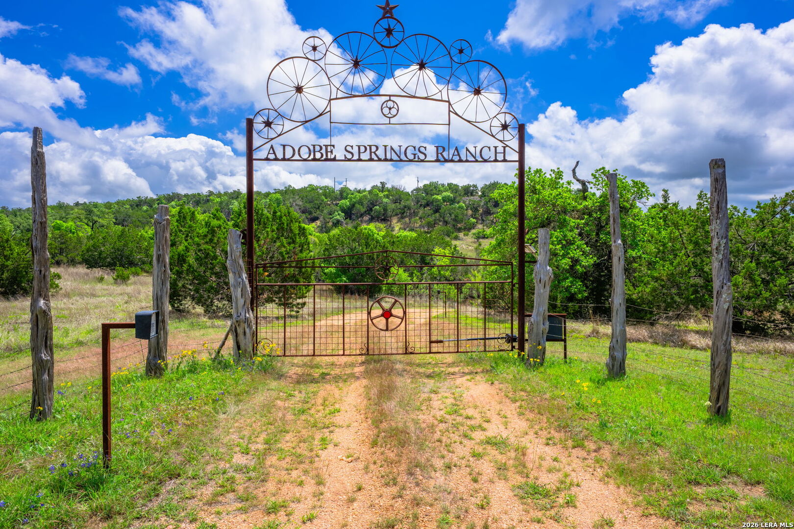 main property photo 49