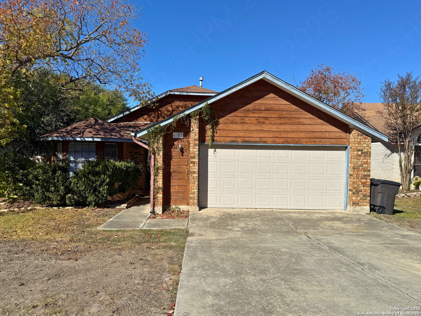 property viewer photo 1