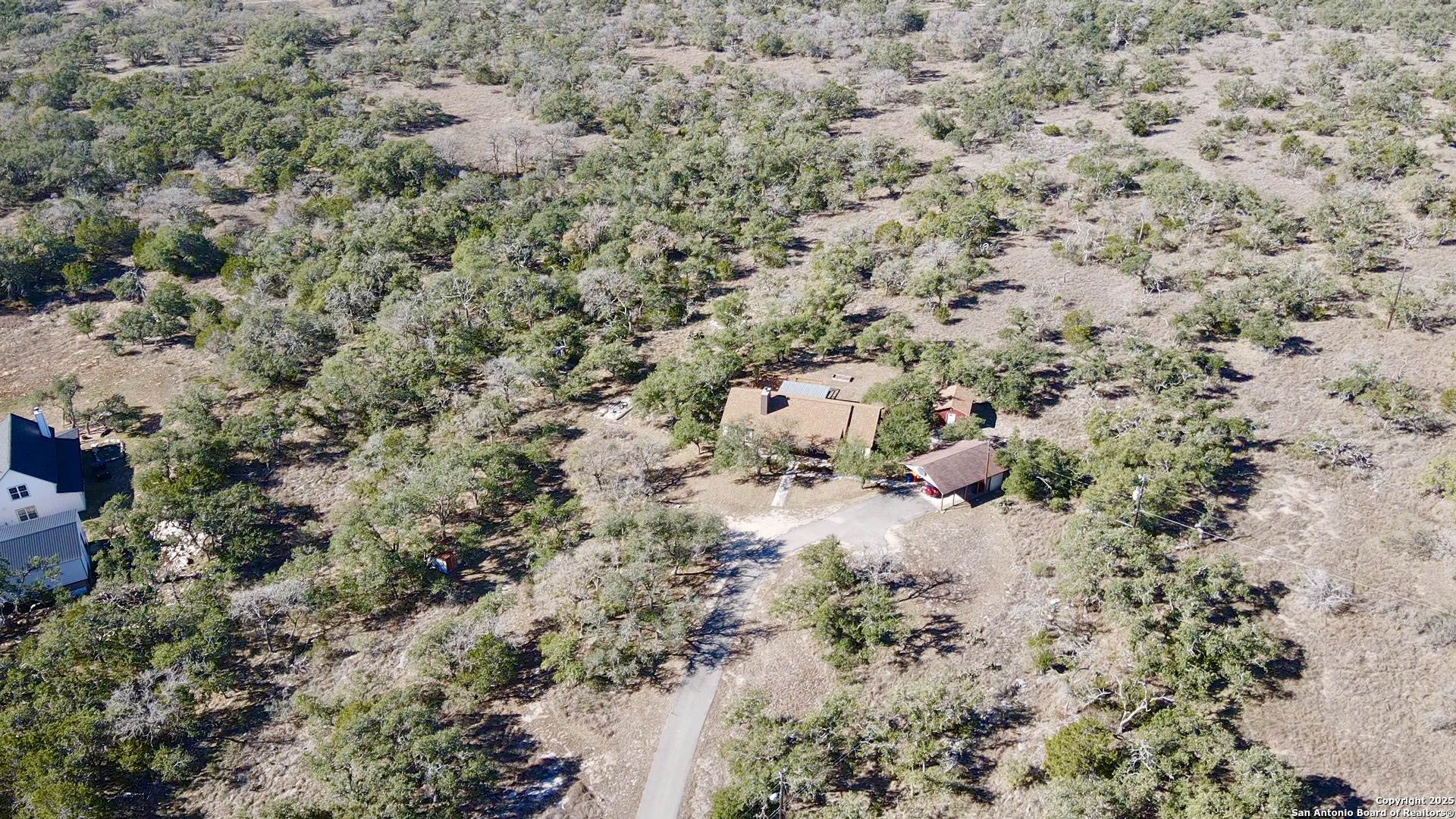 main property photo 29