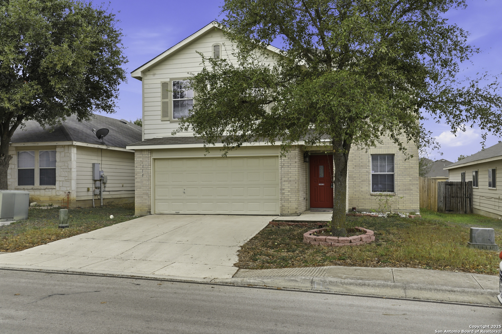 main property photo 30