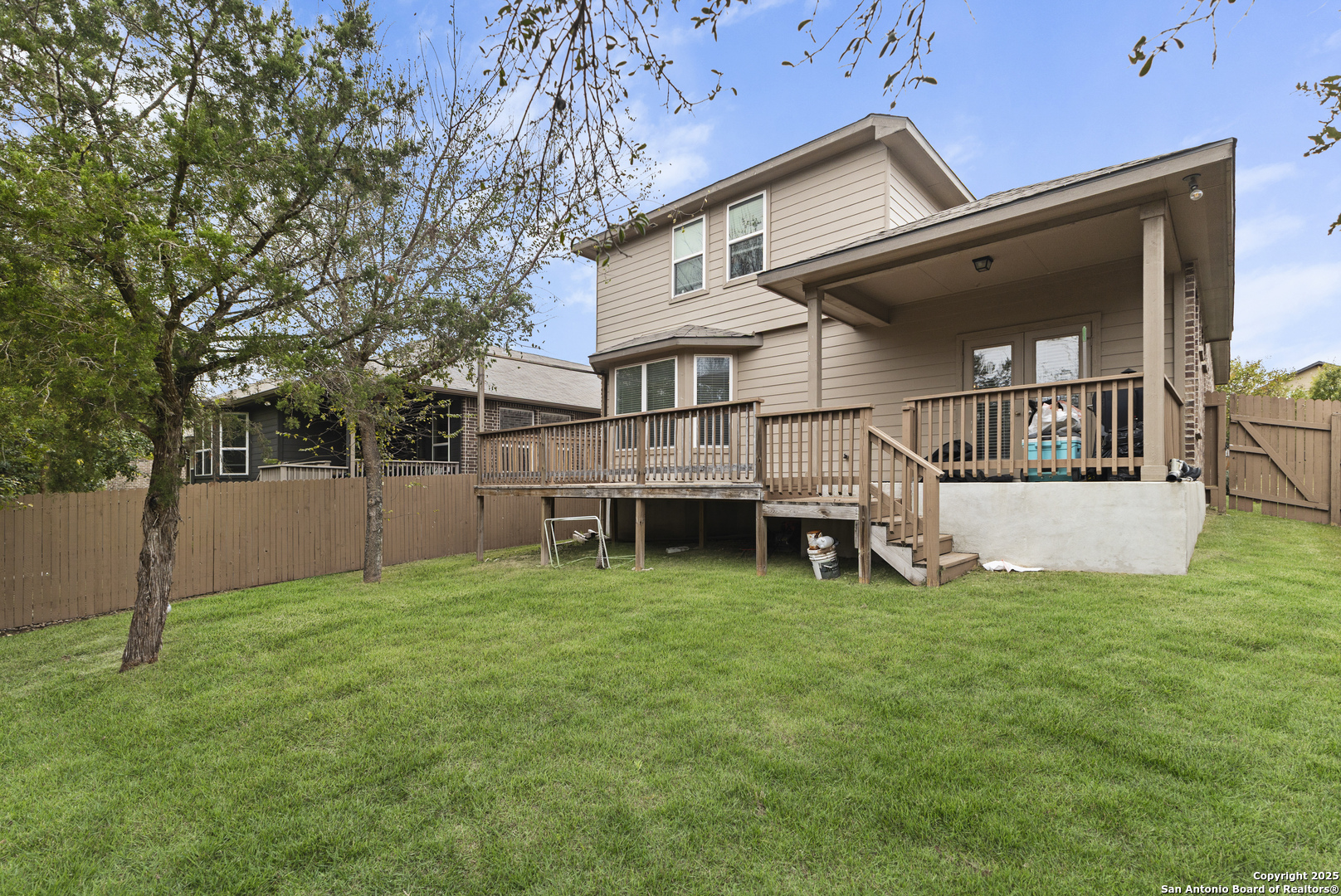 main property photo 33