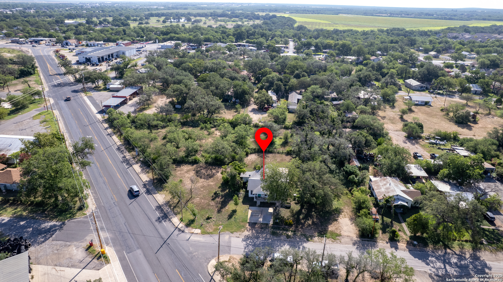 main property photo 19