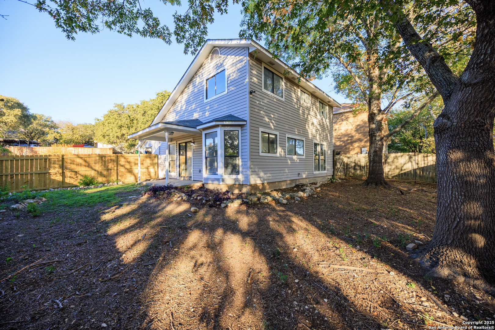 main property photo 26