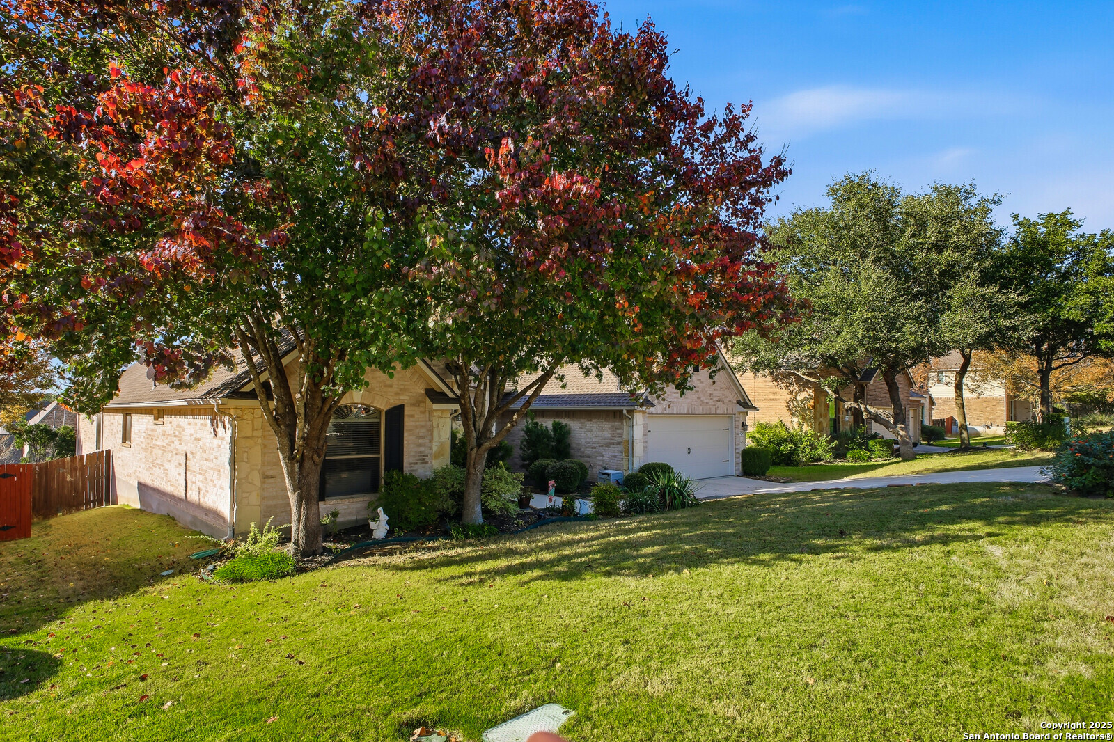 main property photo 20