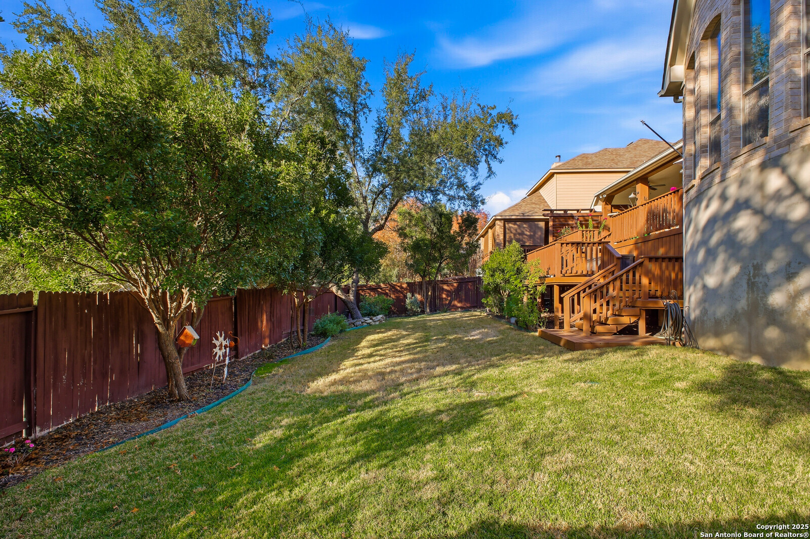 main property photo 23