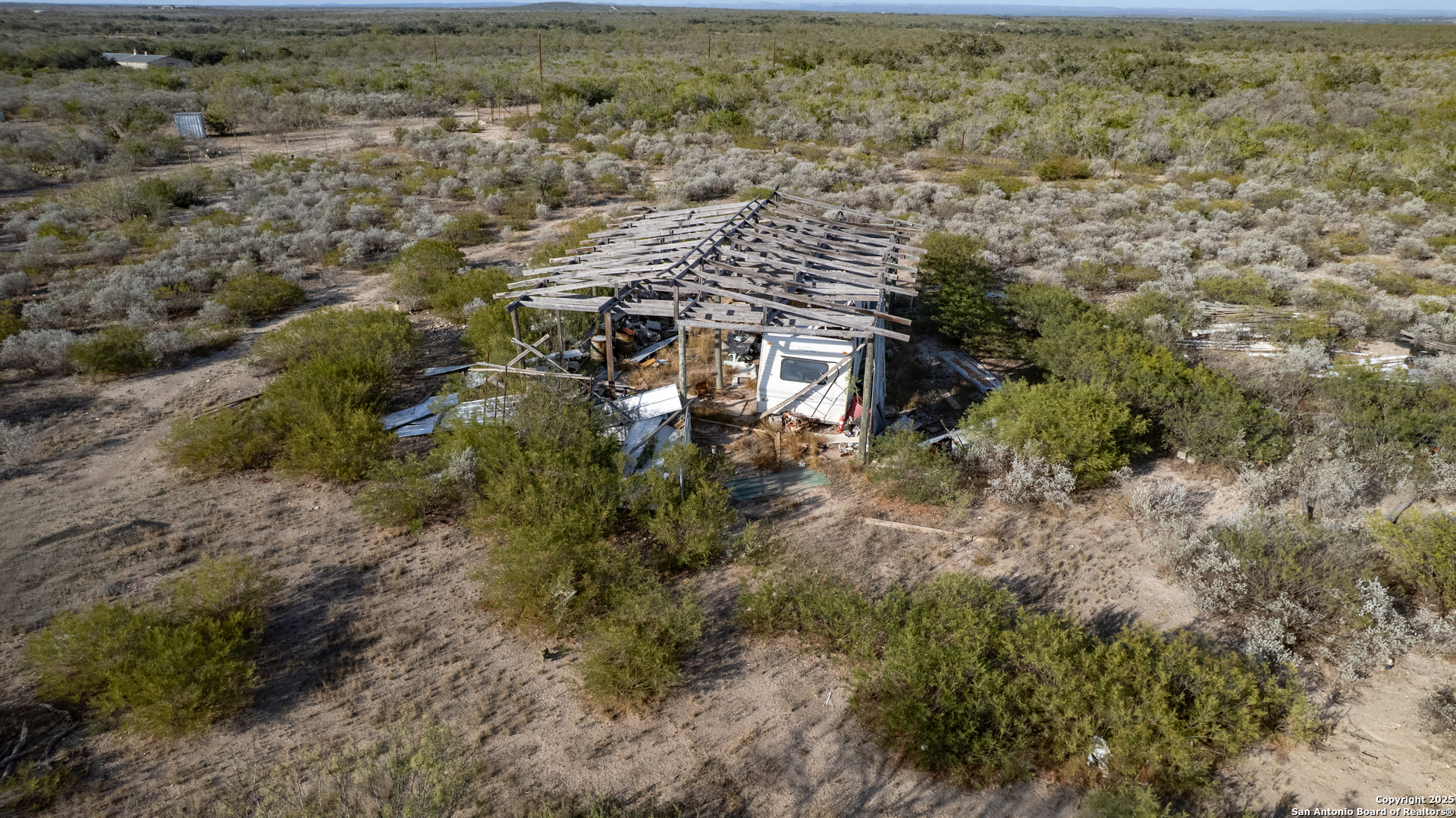 main property photo 14