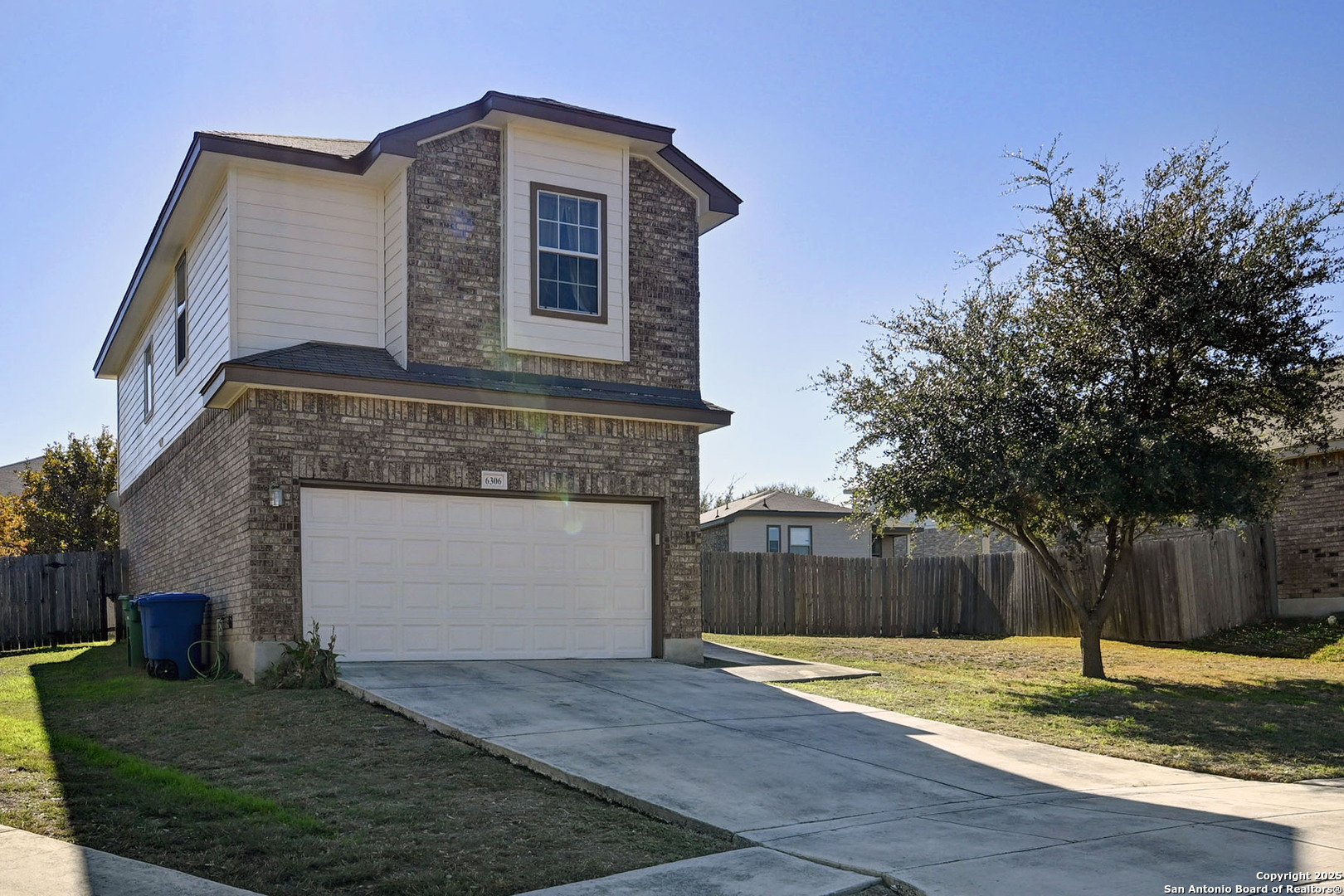 property viewer photo 1