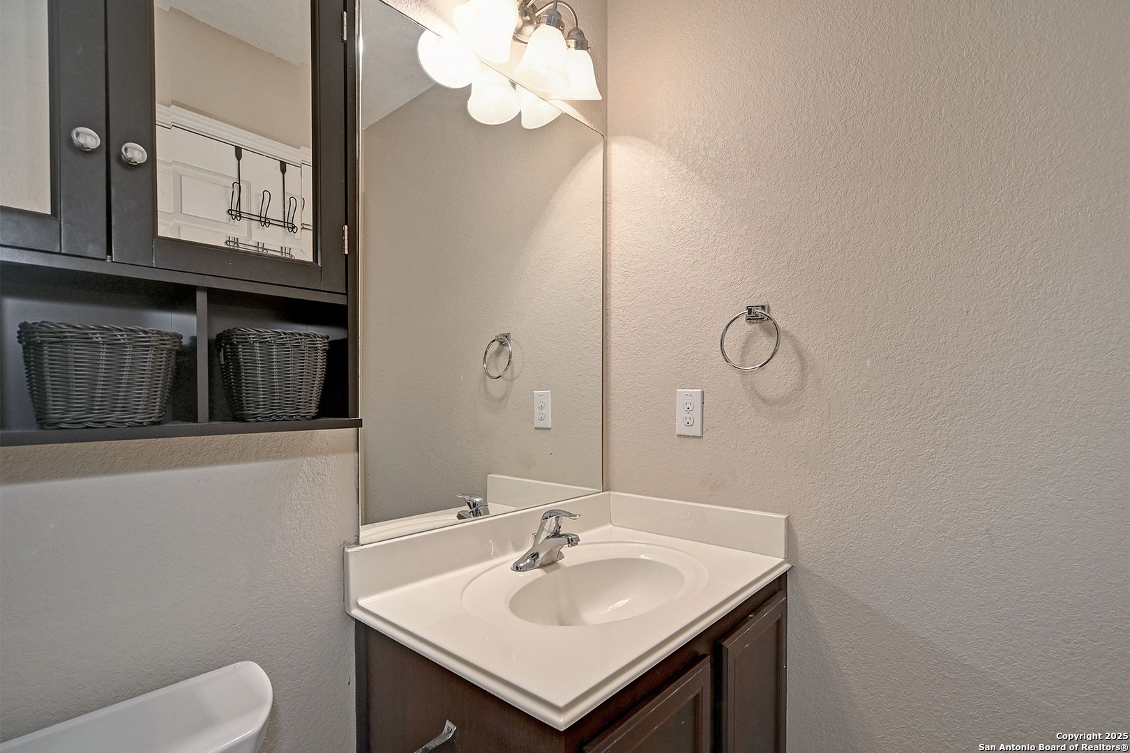 property viewer photo 21