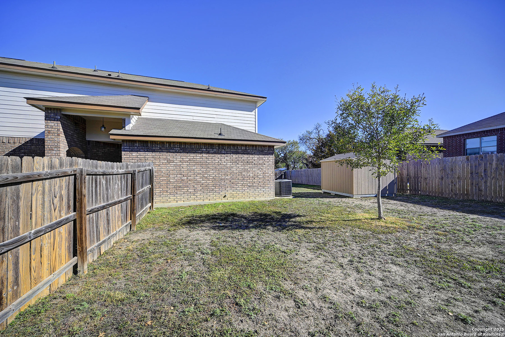 property viewer photo 26