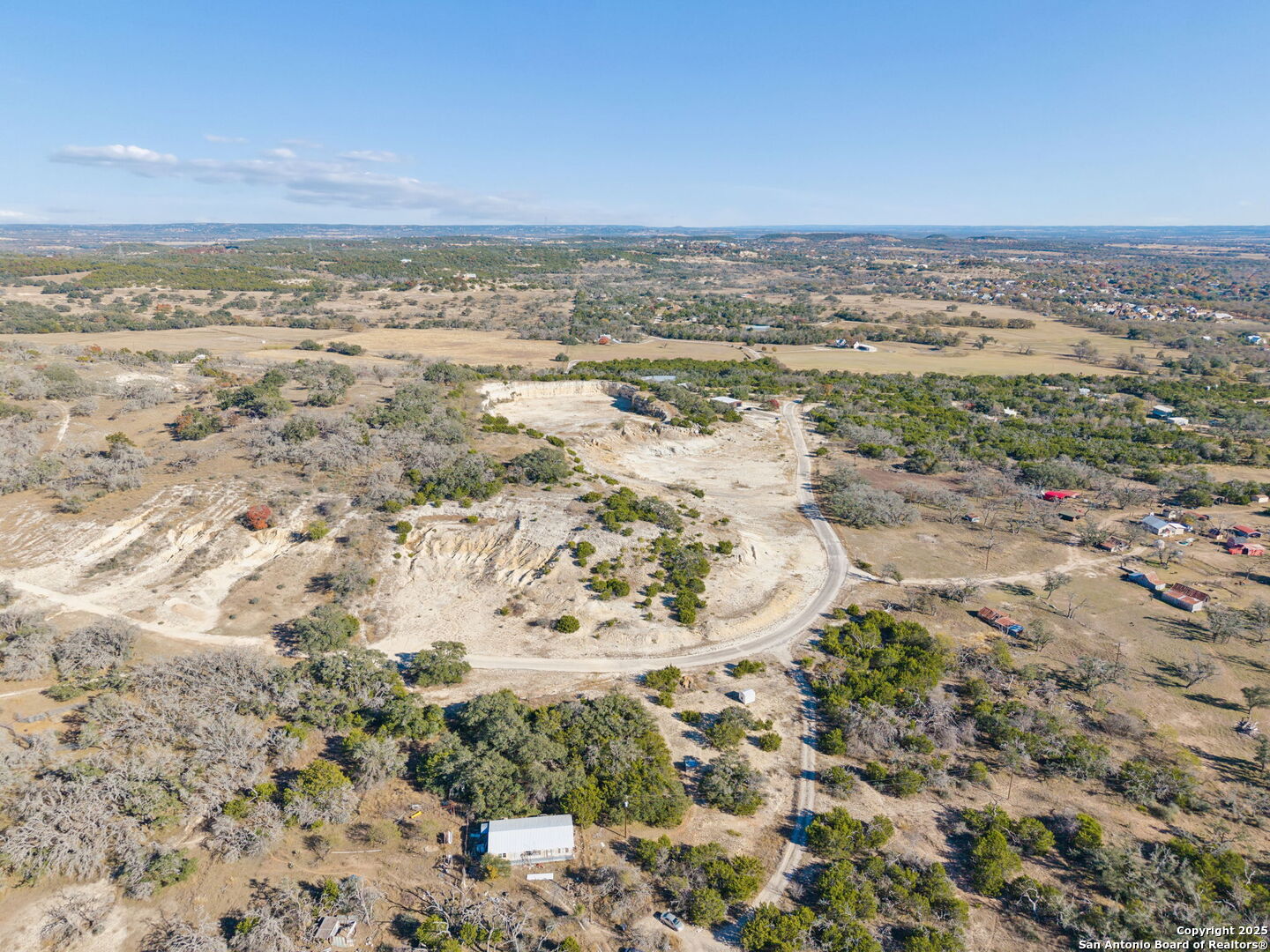 main property photo 24