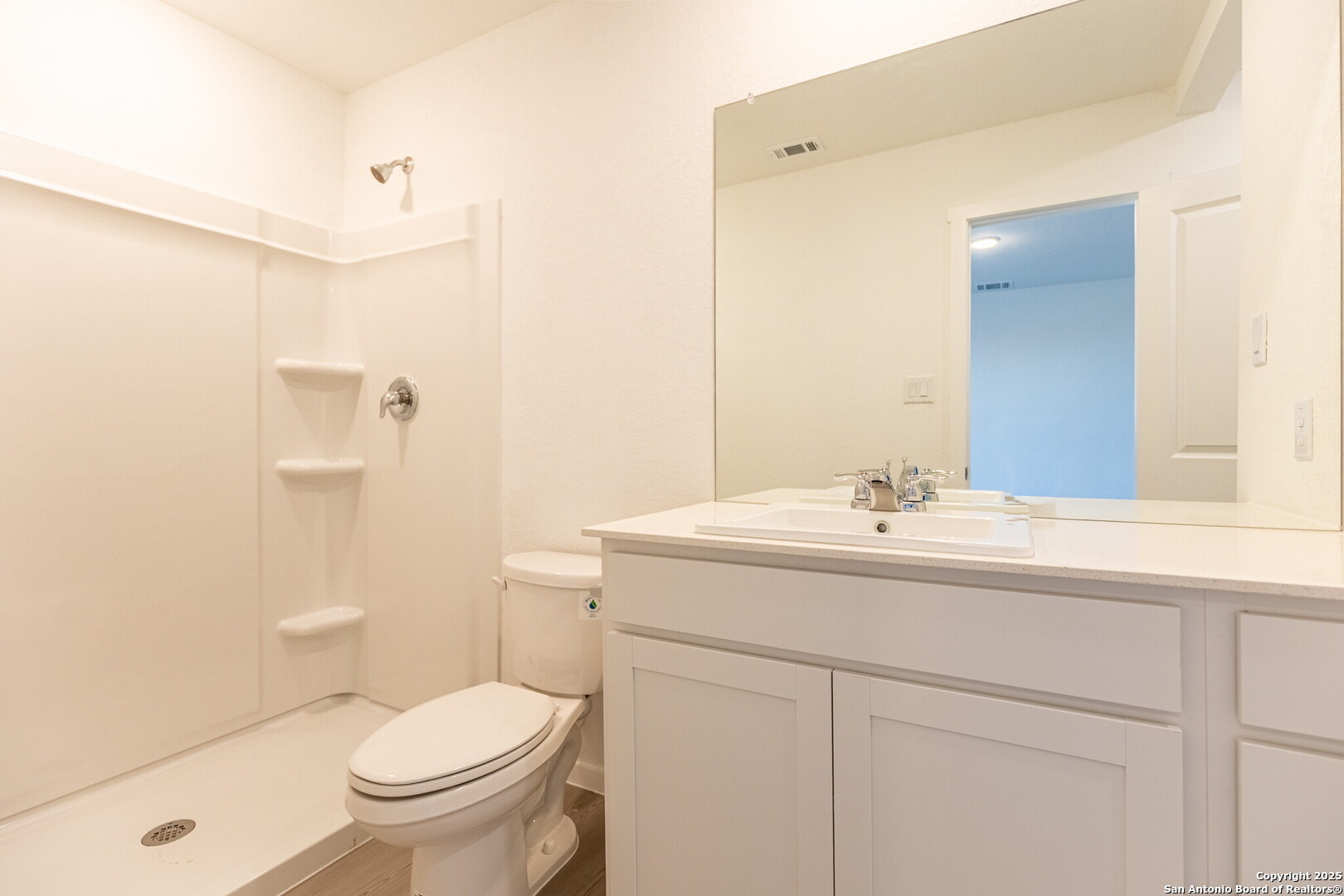 property viewer photo 22