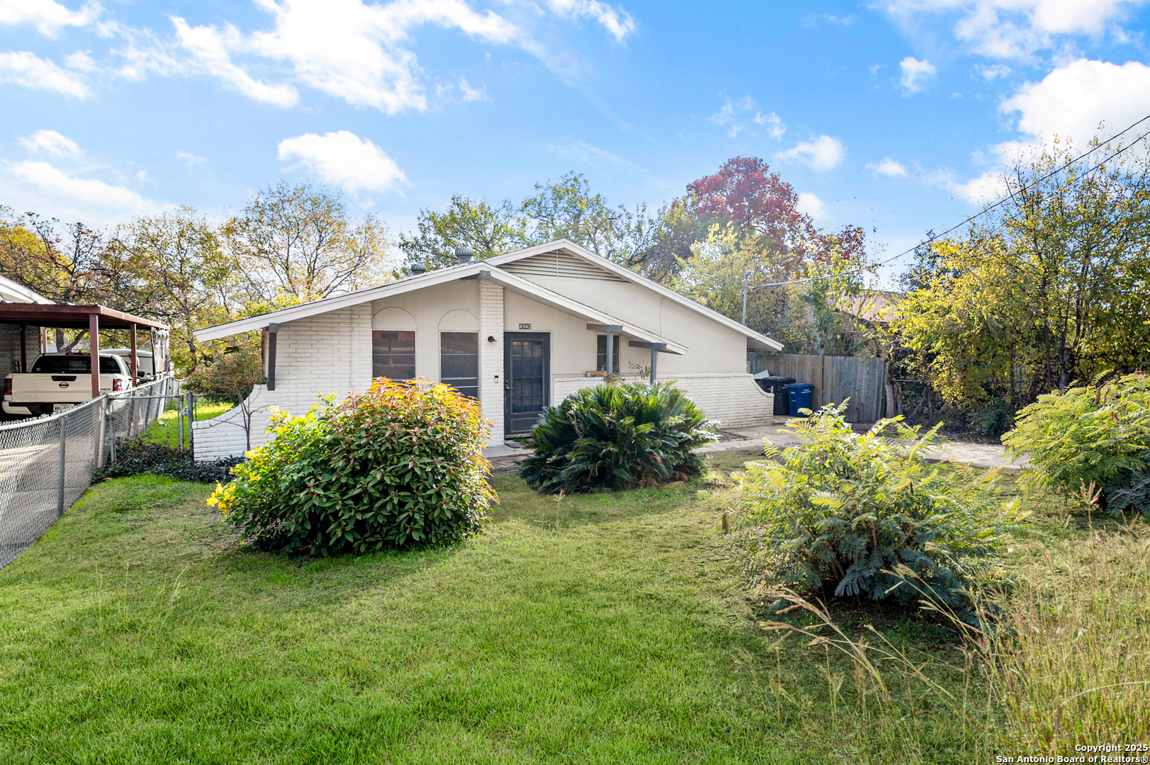 property viewer photo 2
