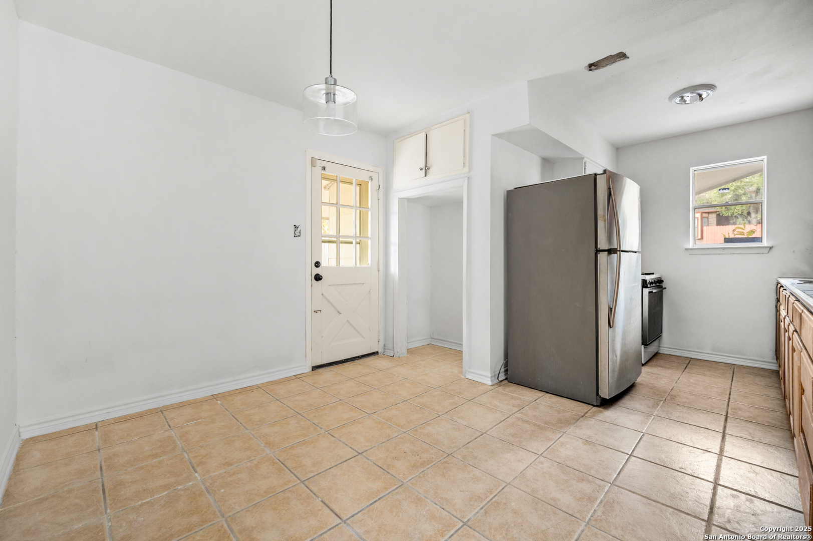 property viewer photo 6
