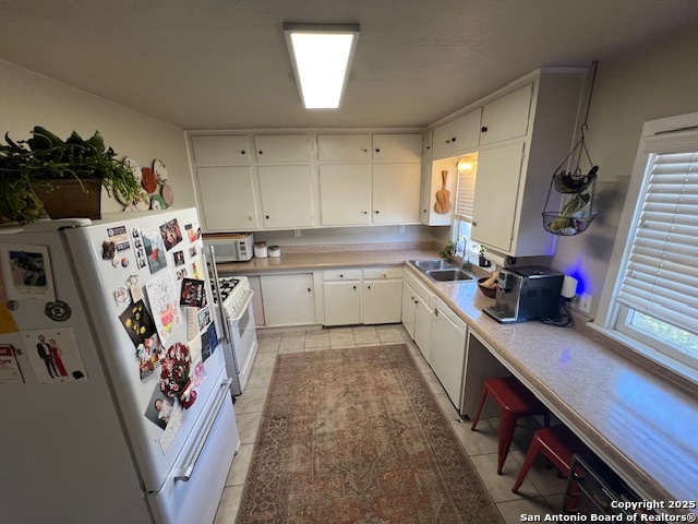 property viewer photo 4