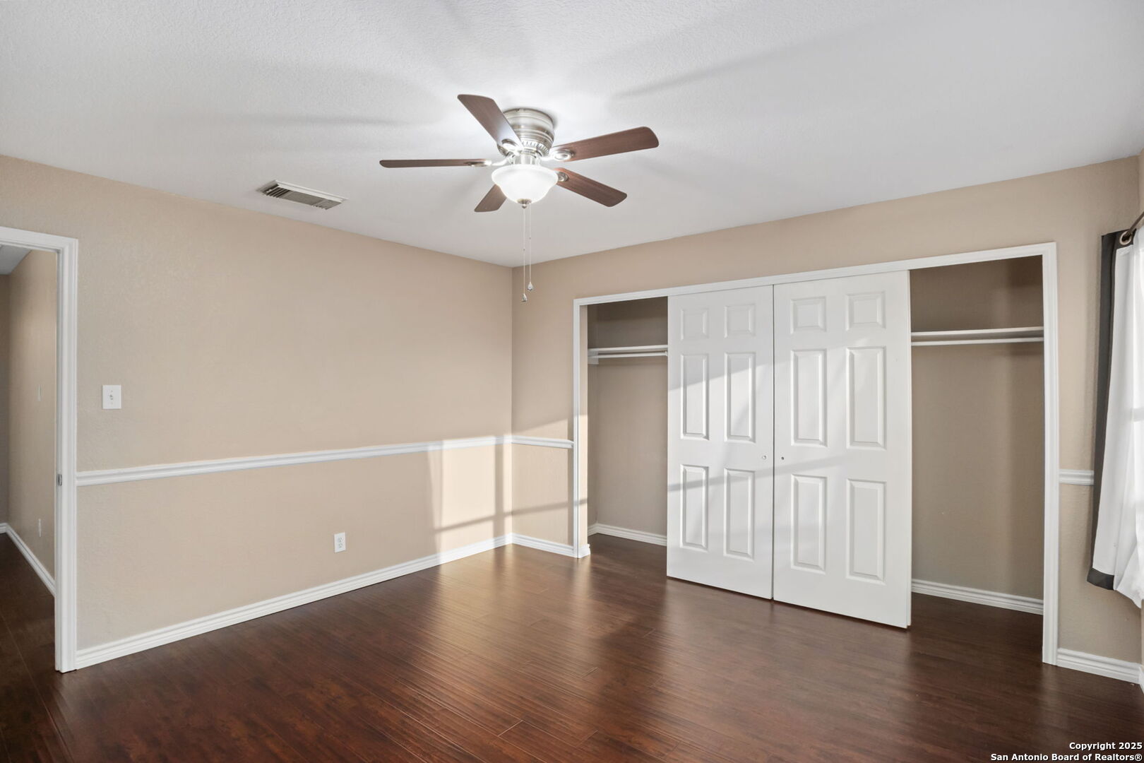 property viewer photo 21