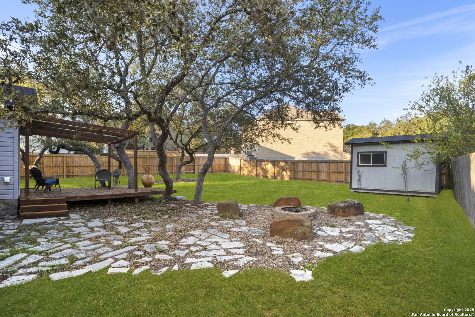 property viewer photo 32