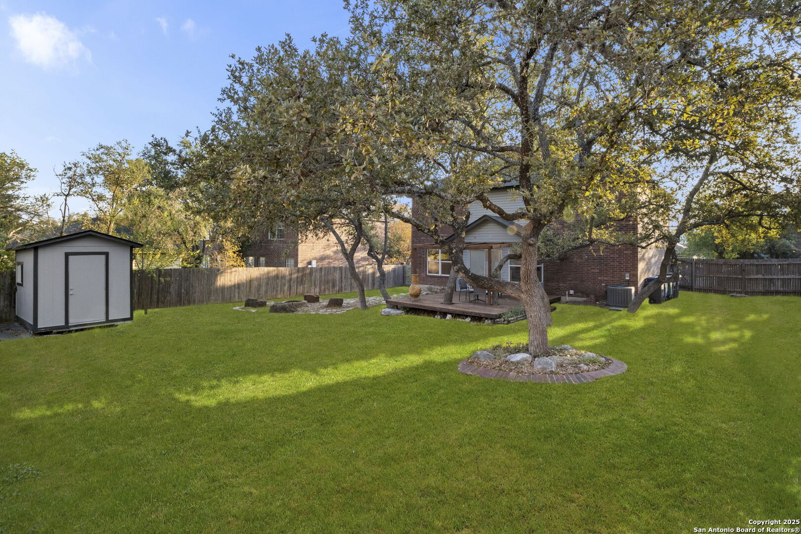 property viewer photo 34