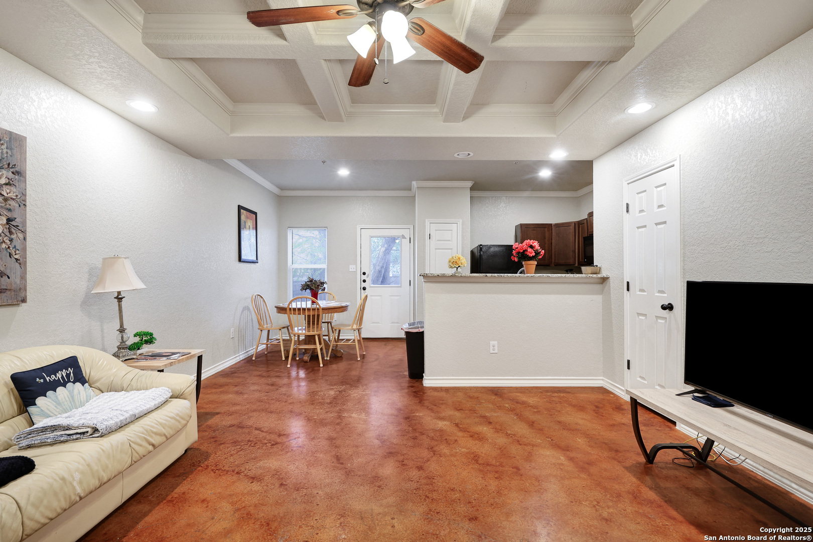 property viewer photo 4
