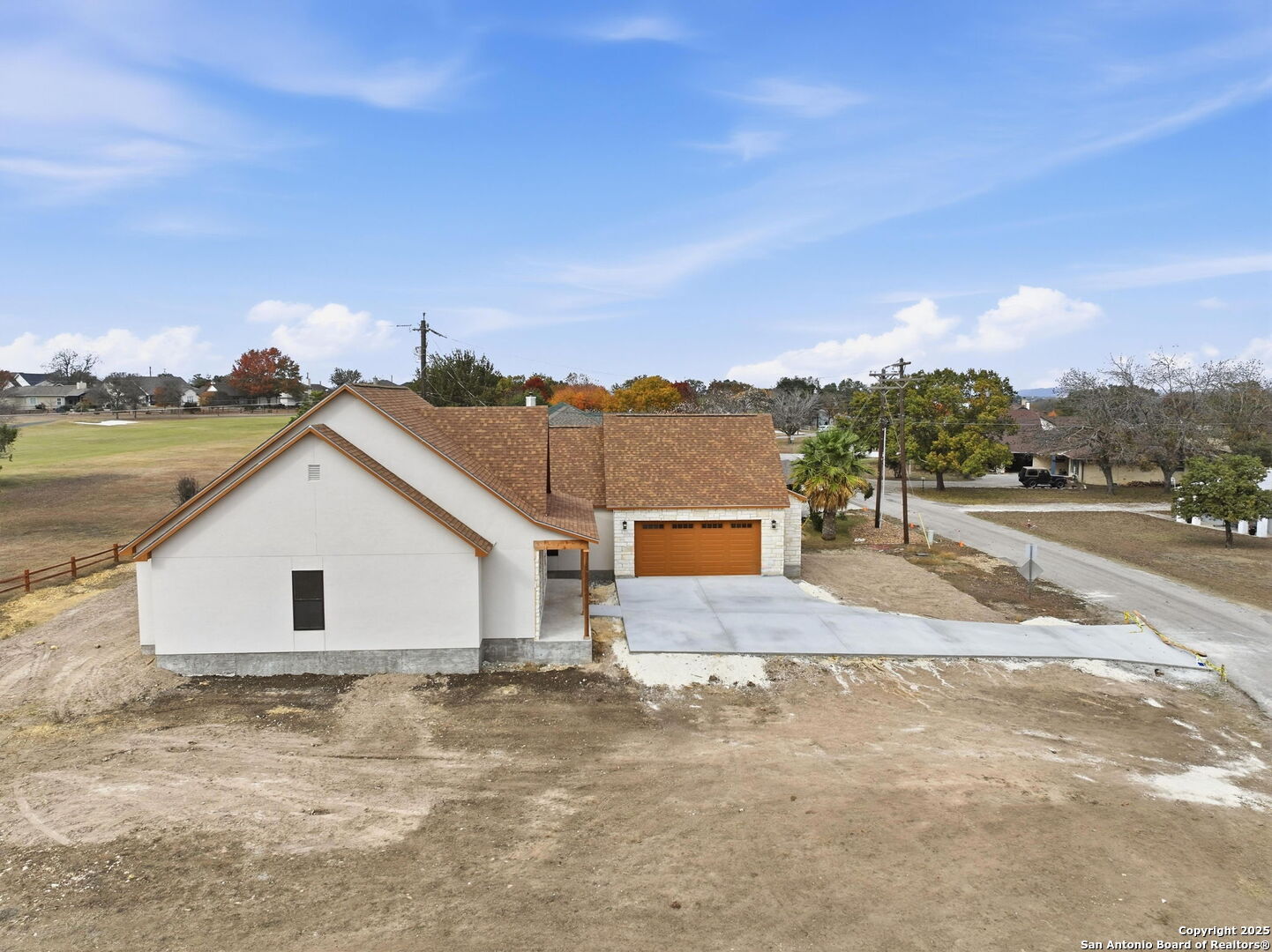 main property photo 54