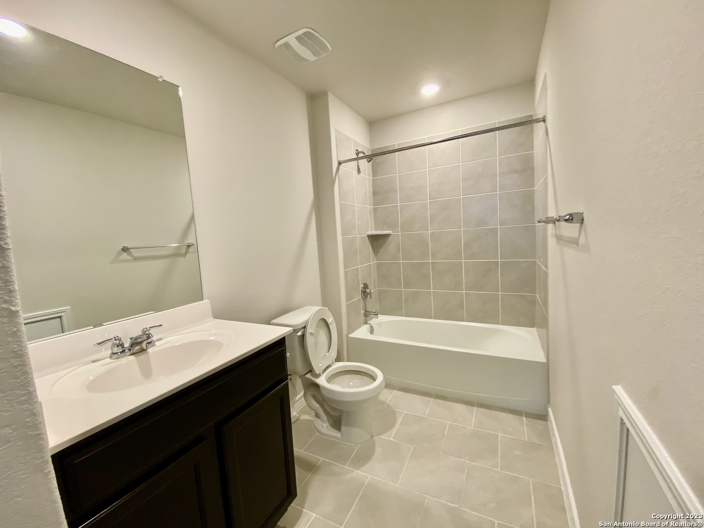 property viewer photo 31