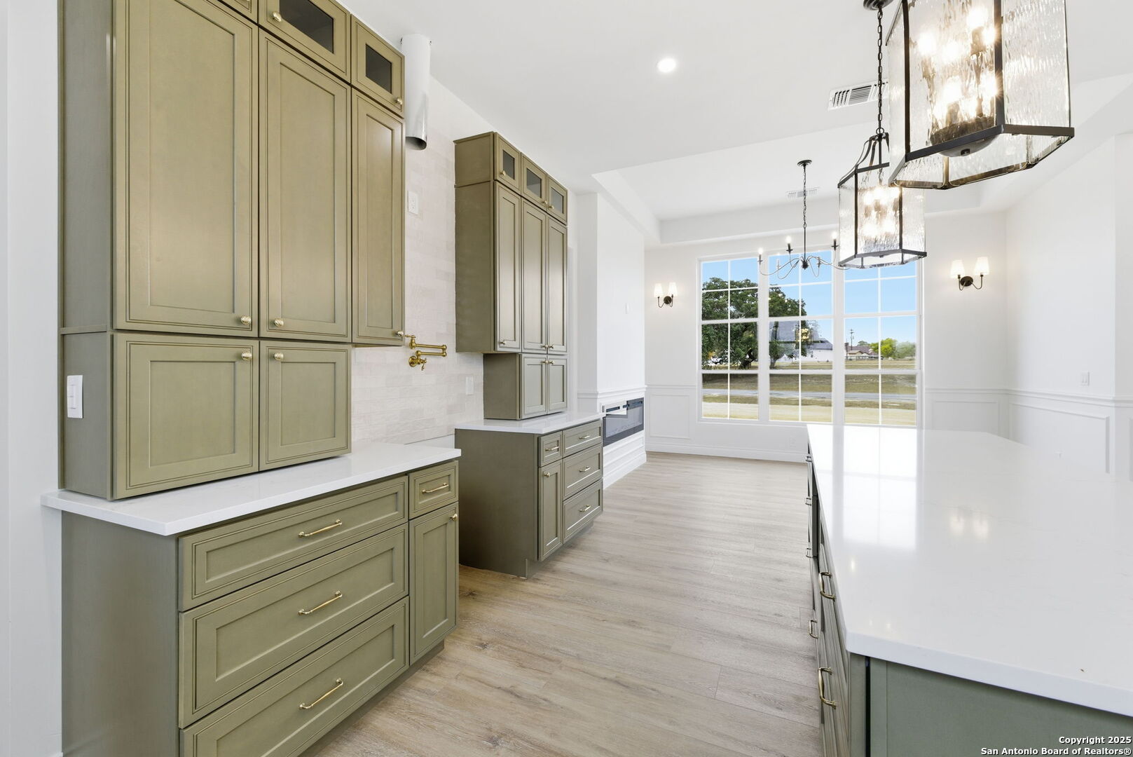 property viewer photo 23