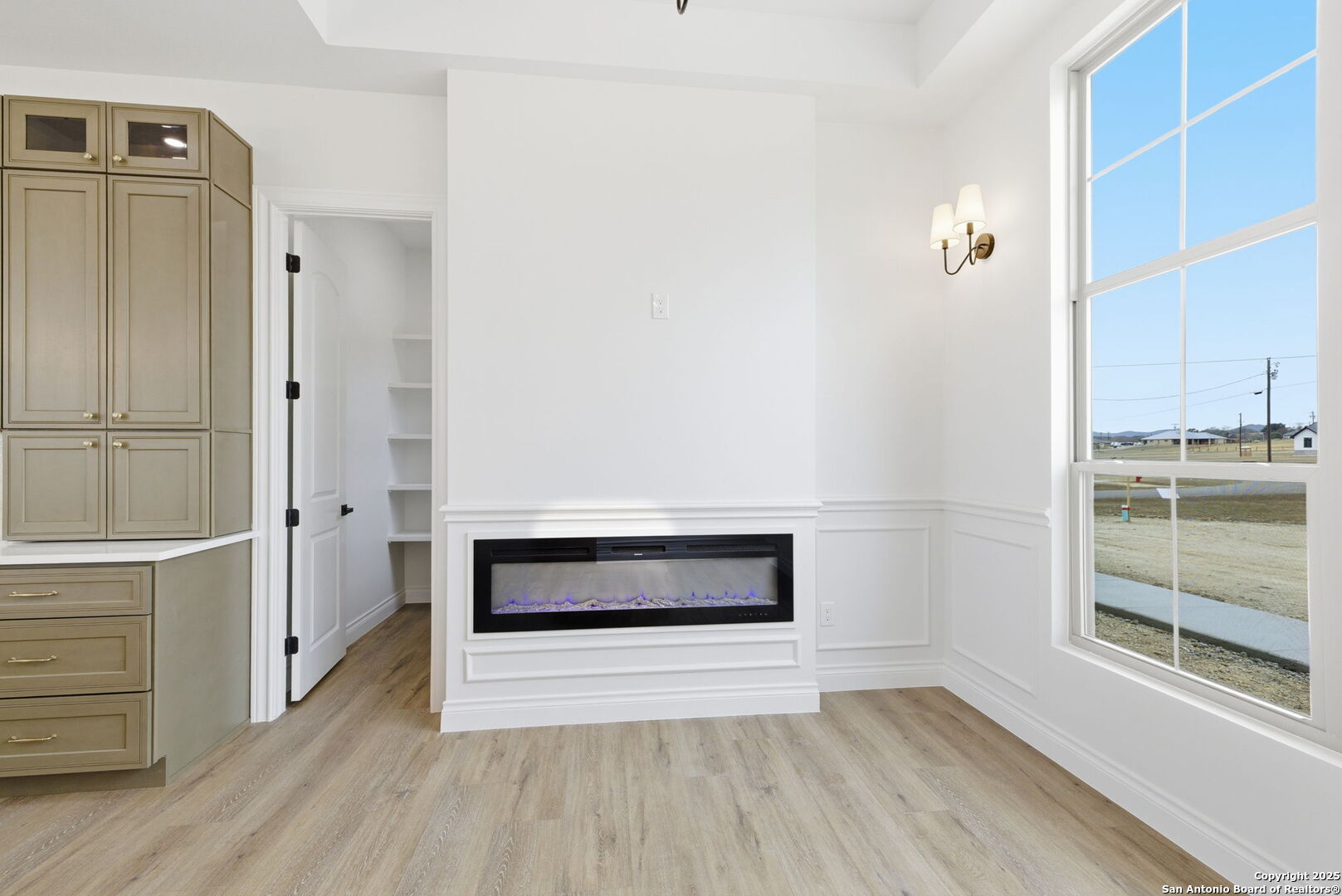 property viewer photo 27
