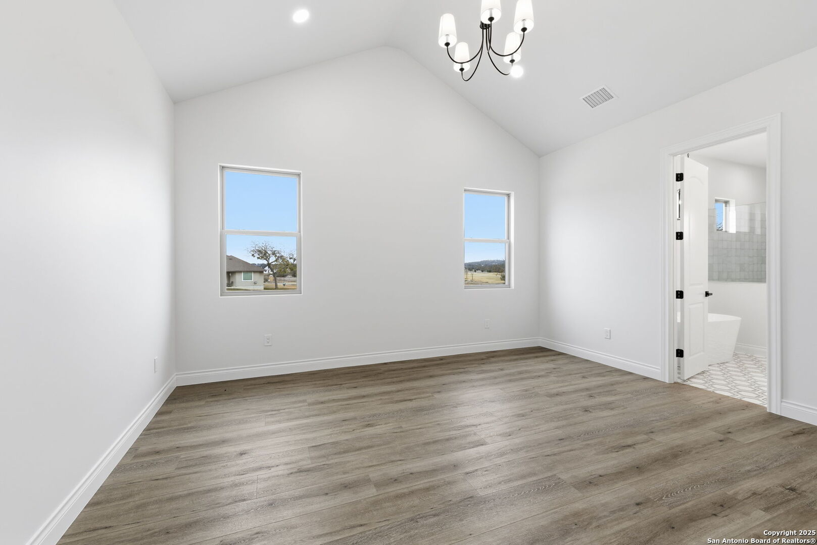 property viewer photo 30