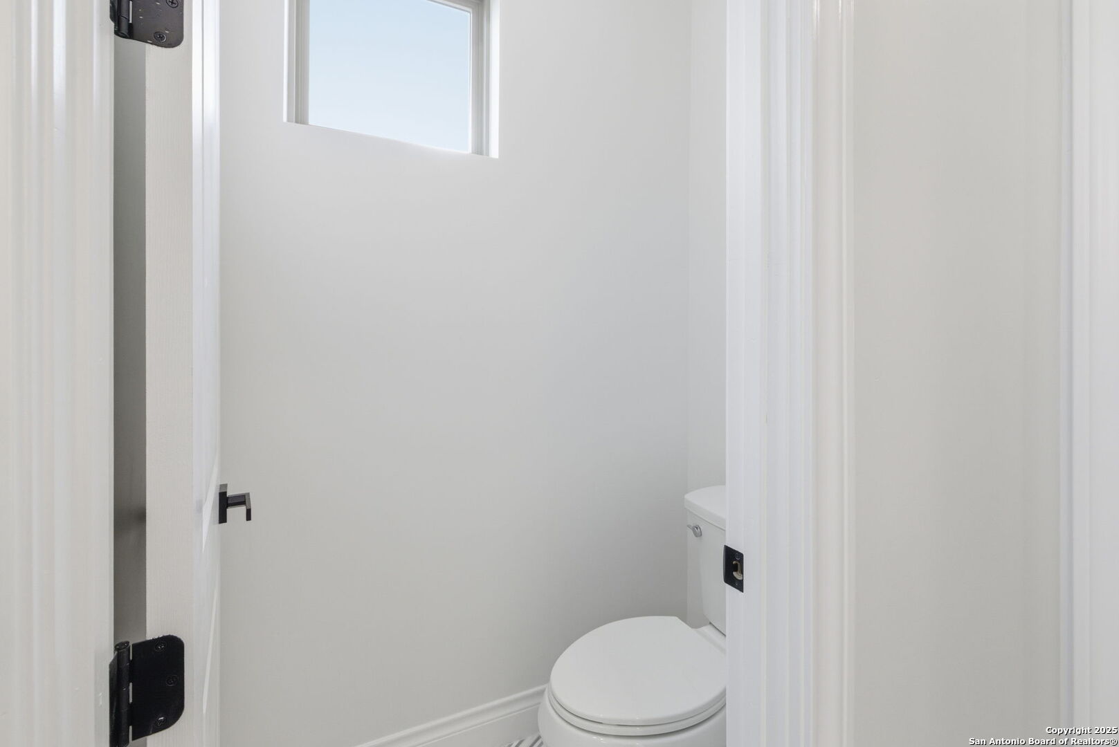 property viewer photo 42