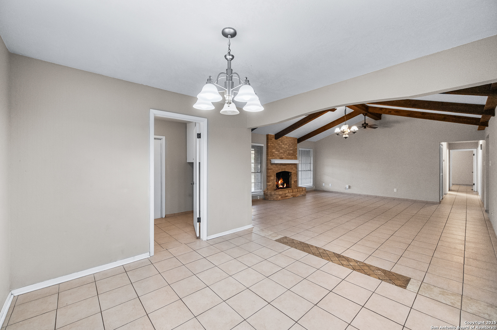 property viewer photo 12