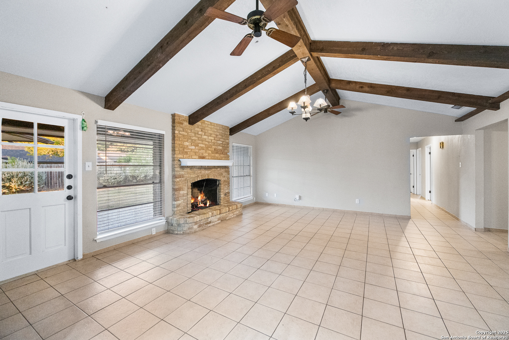 property viewer photo 15