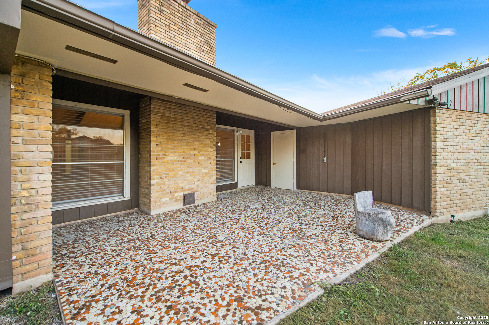 property viewer photo 40
