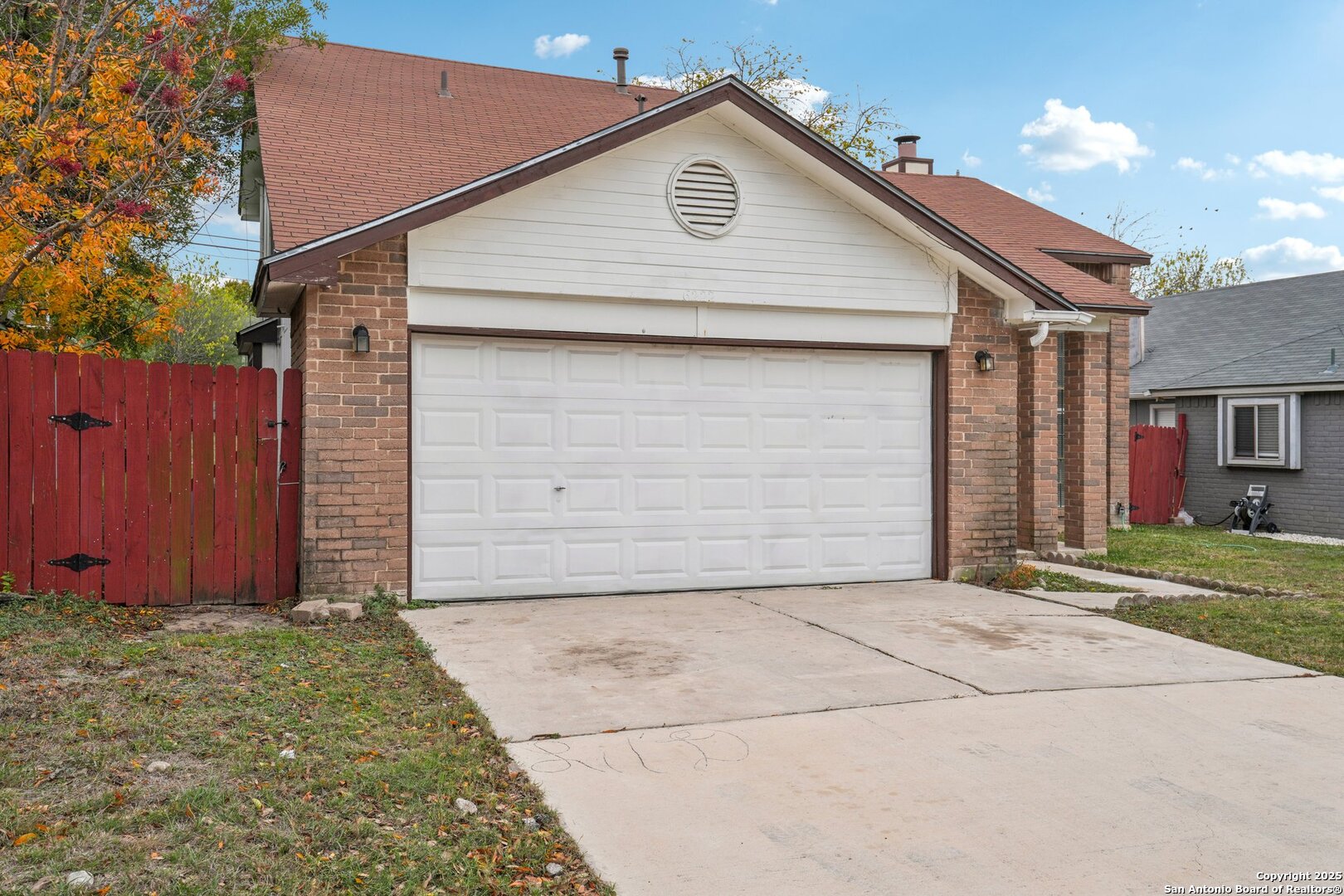 property viewer photo 2