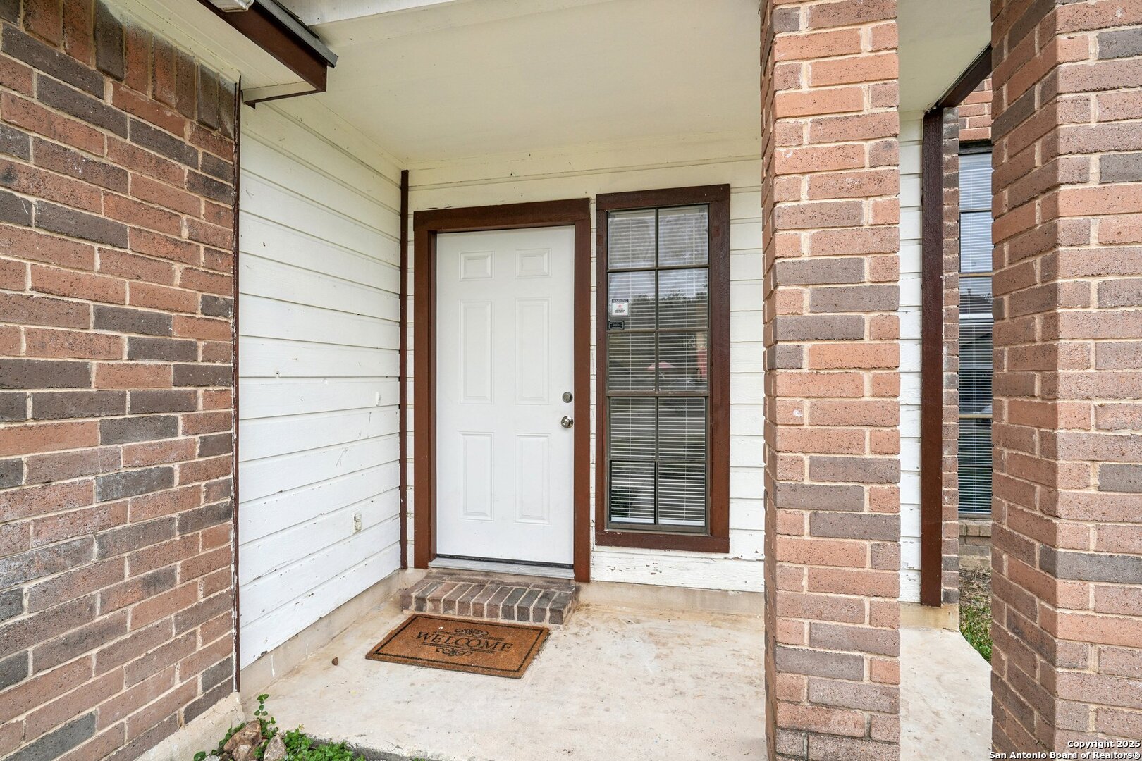 property viewer photo 3