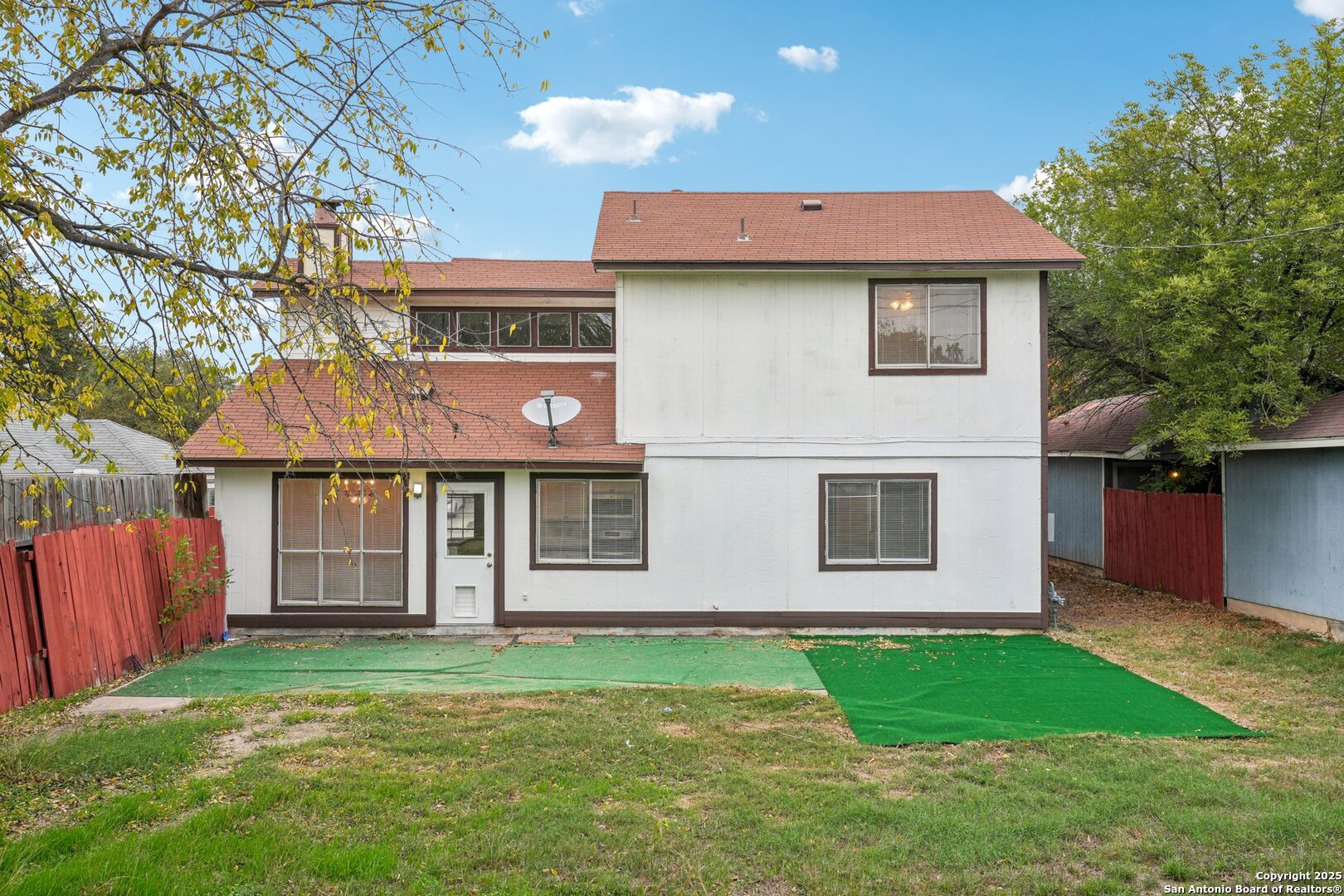 property viewer photo 38
