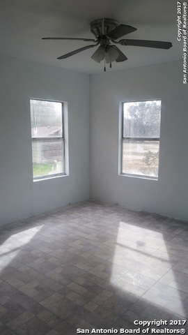 property viewer photo 3