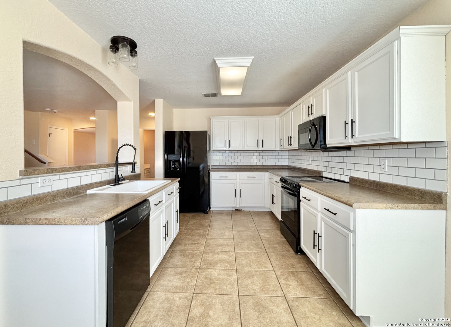 property viewer photo 4
