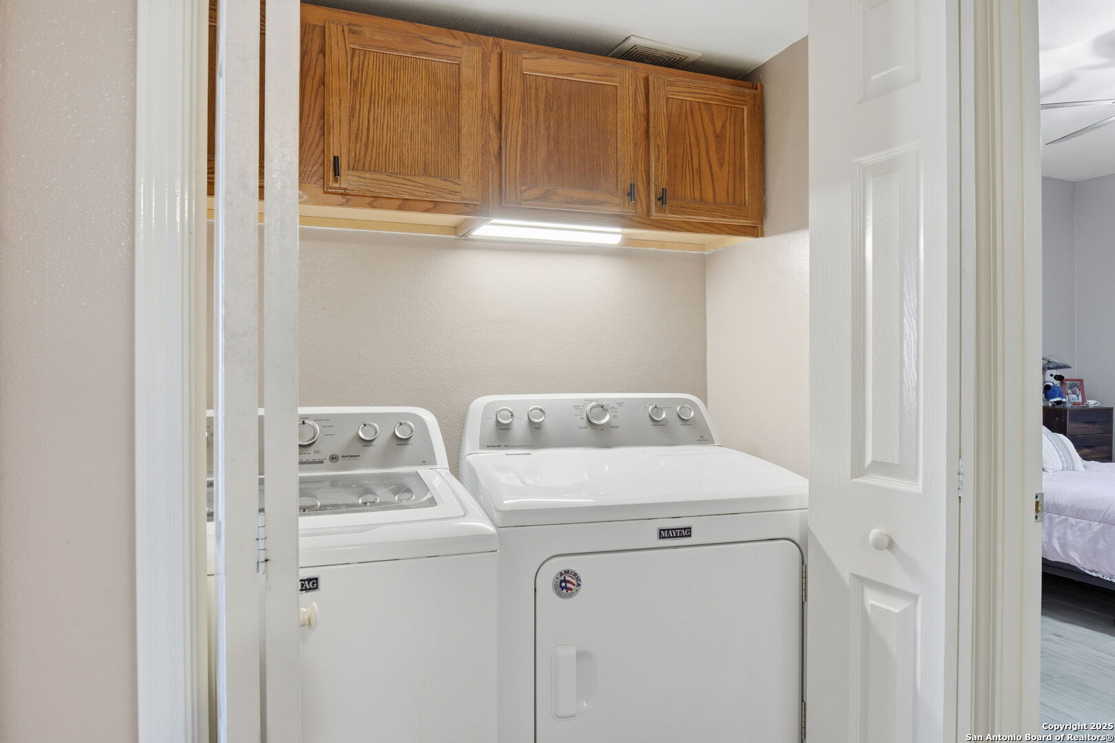 property viewer photo 28