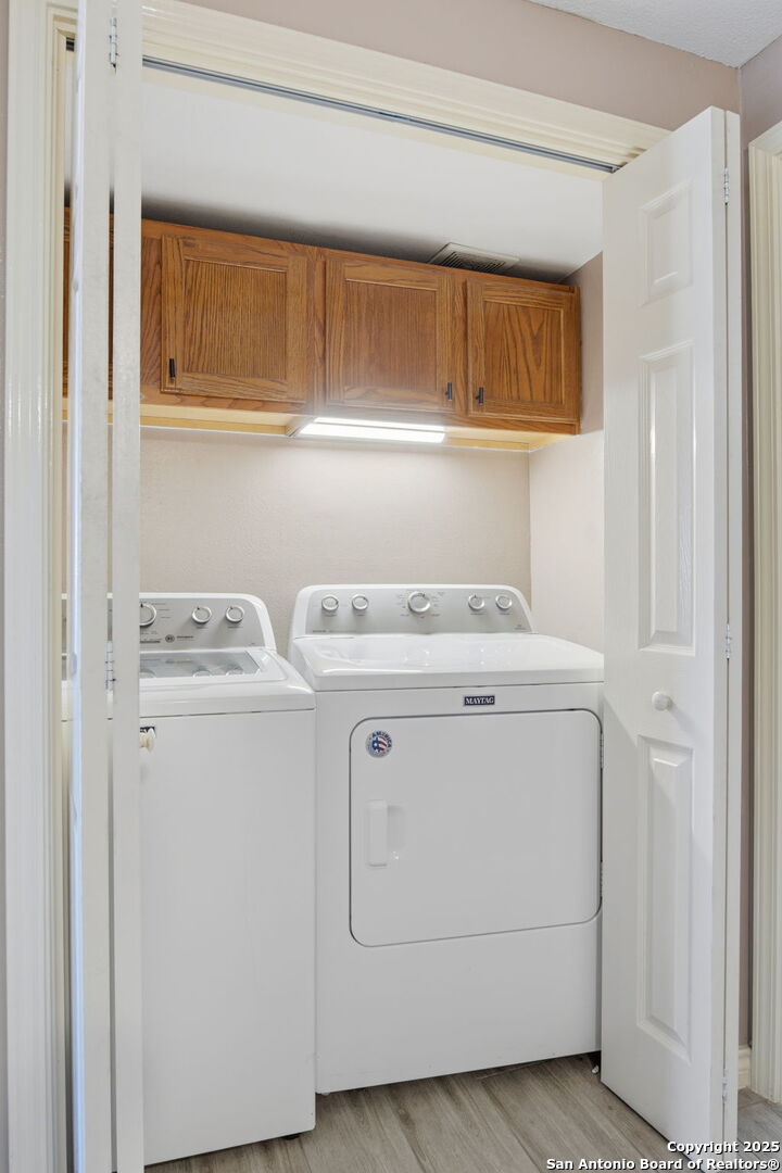 property viewer photo 29