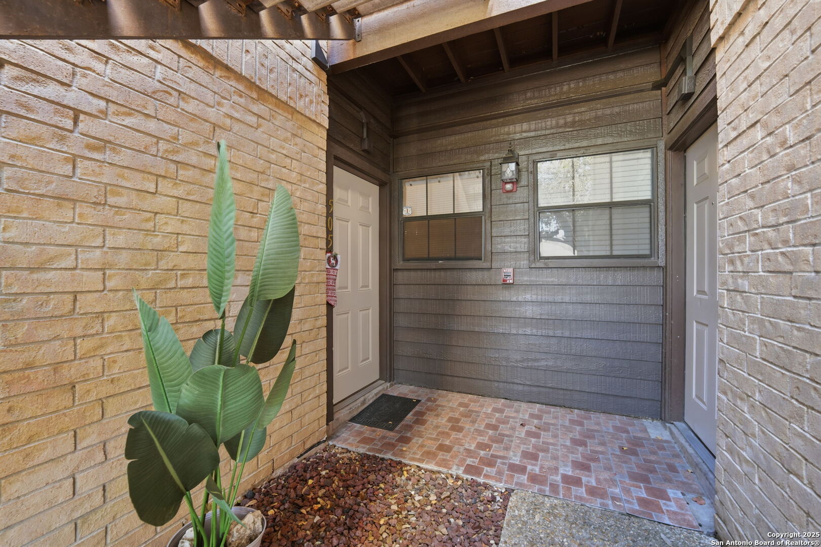 property viewer photo 30